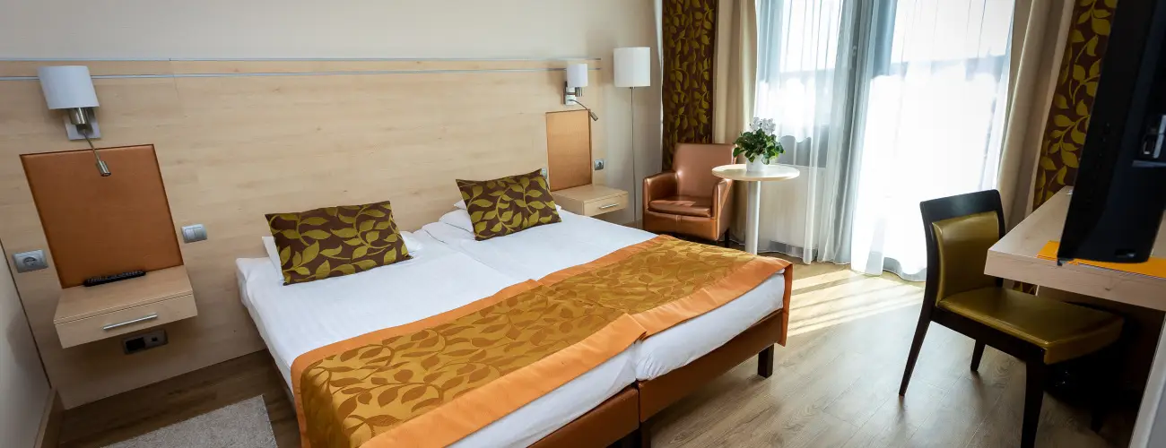 Sopron Hotel Sopron - Oktber 23. 